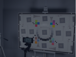 使用分辨率測試卡測試相機的銳度聚焦一致性